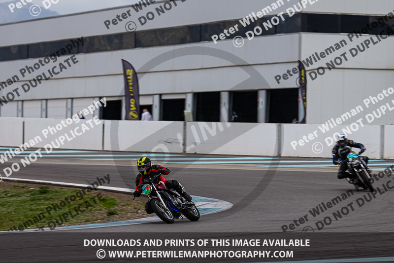 cadwell no limits trackday;cadwell park;cadwell park photographs;cadwell trackday photographs;enduro digital images;event digital images;eventdigitalimages;no limits trackdays;peter wileman photography;racing digital images;trackday digital images;trackday photos